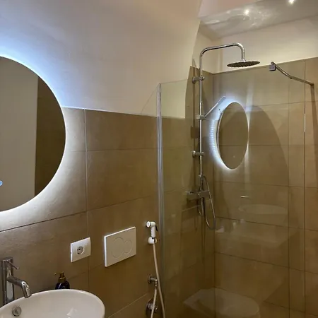 Marbella House Con Jacuzzi *