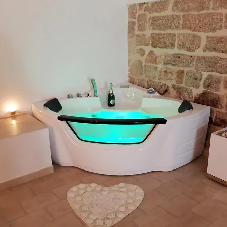 Marbella House Апартаменты