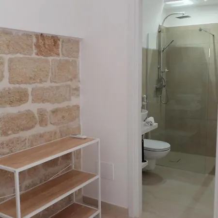 Апартаменты Marbella House Полиньяно-а-Маре